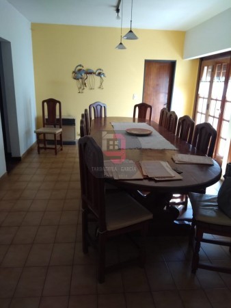 Chalet en Barrio Fitte