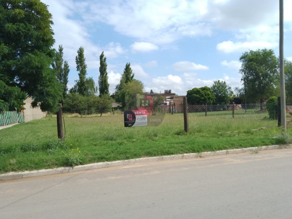 Terreno en Barrio Malvinas Argentinas