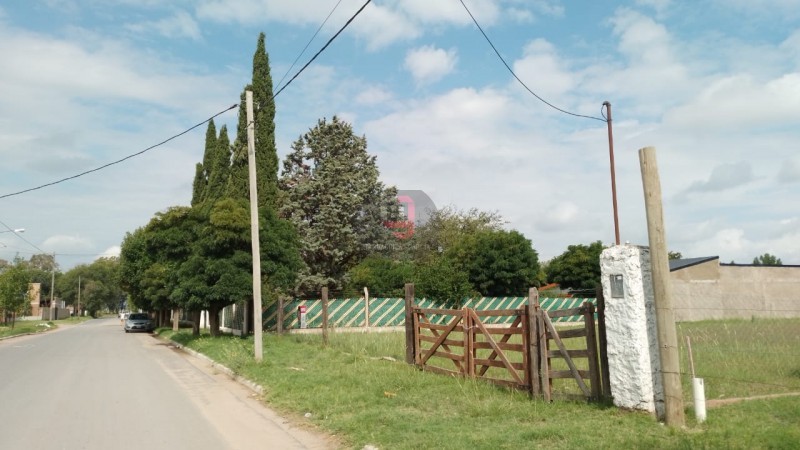 Terreno en Barrio Malvinas Argentinas